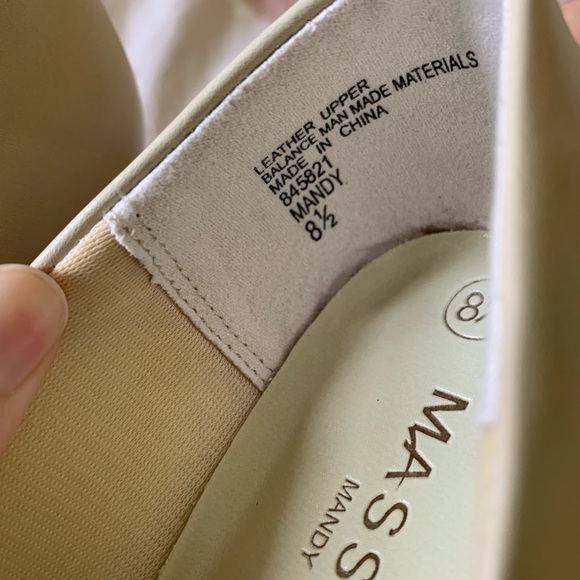 MOVED〰️ Gorgeous Vintage Heels - Picture 7 of 8